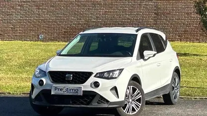 Usado Seat Arona XCELLENCE 95 HP (69 kW) 2021 Branco SUV