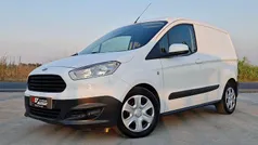 Branco Usado 2015 Ford Courier Trend Monovolume | € 8.500 (Bom preço)