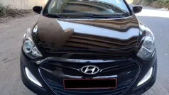Preto Usado 2012 Hyundai i30 Comfort Citadino | € 7.250 (Bom preço)