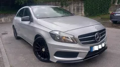 Cinza Usado 2015 Mercedes A180 AMG line | € 16.990 (Preço justo)