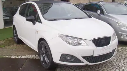 Branco Usado 2010 Seat Ibiza Citadino | € 7.950 (Preço justo)