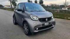 Cinza Usado 2018 Smart ForTwo Electric Drive Prime Citadino | € 12.990 (Preço justo)