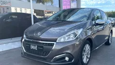 Antracite Usado 2018 Peugeot 208 Signature Sky Citadino | € 12.900 (Preço justo)
