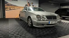 Cinzento Usado 2001 Mercedes CLK200 Avantgarde Cabrios | € 9.500 (Preço justo)