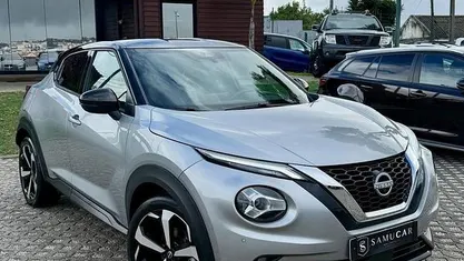 Cinza Usado 2024 Nissan Juke Tekna SUV | € 22.990 (Preço justo)