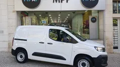Branco Usado 2025 Peugeot Partner Monovolume | € 20.190 (Preço justo)