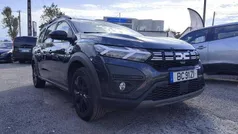 Cinza Usado 2023 Dacia Jogger Extreme Monovolume | € 16.900 (Preço justo)