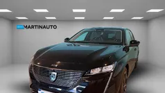 Preto Usado 2024 Peugeot 308 Allure Sedan | € 22.950 (Preço justo)