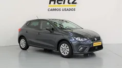 Cinza Usado 2023 Seat Ibiza Reference | € 14.190 (Bom preço)
