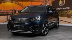 Azul Usado 2017 Peugeot 5008 Allure Monovolume | € 17.900 (Bom preço)