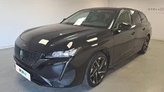 Preto Usado 2023 Peugeot 308 Allure Carrinha | € 25.900 (Preço justo)
