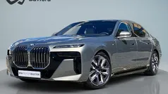 Cinza Usado 2024 BMW i7 Comfort Edition Sedan | € 119.900 (Preço justo)