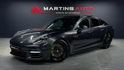 Cinzento Usado 2018 Porsche Panamera | € 69.990 (Preço justo)
