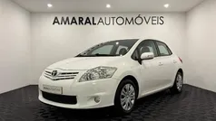 Branco Usado 2010 Toyota Auris | € 9.900 (Preço justo)
