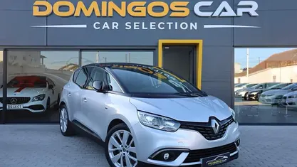Cinzento Usado 2019 Renault Scénic IV Monovolume | € 18.750 (Preço justo)