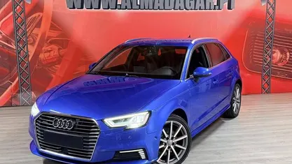 Usado Audi A3 Sportback e-tron 204 HP (150 kW) 2020 Azul Citadino