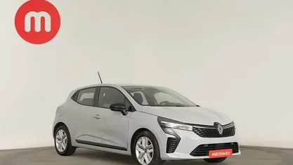 Cinzento Usado 2024 Renault Clio V | € 17.499 (Preço justo)