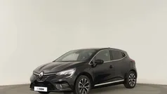 Preto estrela Usado 2023 Renault Clio V Techno Citadino | € 17.490 (Preço justo)
