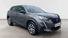 Cinzento Usado 2023 Peugeot 2008 Active SUV | € 18.390 (Bom preço)