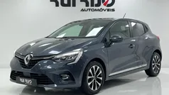 Cinza Usado 2022 Renault Clio V LIMITED | € 15.990 (Preço justo)