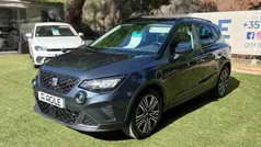 Cinzento Usado 2023 Seat Arona SUV | € 17.290 (Preço justo)