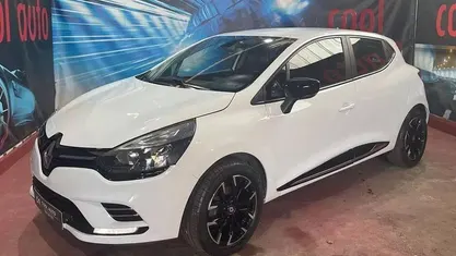 Usado 2020 Renault Clio V Dynamique | € 11.899 (Bom preço)