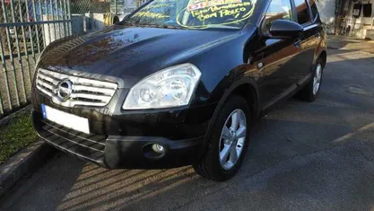 Usado Nissan Qashqai +2 Acenta 106 HP (77 kW) 2009 Preto SUV