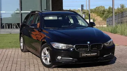 Preto Usado 2013 BMW 318 Carrinha | € 14.500 (Preço justo)