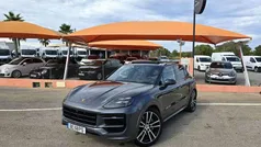 Cinzento Usado 2023 Porsche Cayenne SUV | € 119.950
