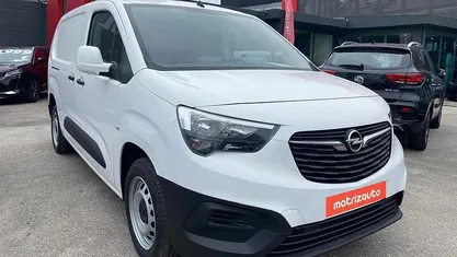 Usado 2021 Opel Combo | € 14.749 (Preço justo)