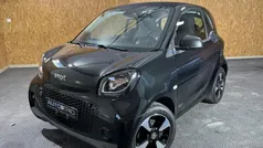 Preto Usado 2022 Smart ForTwo Electric Drive Passion | € 12.900 (Preço justo)
