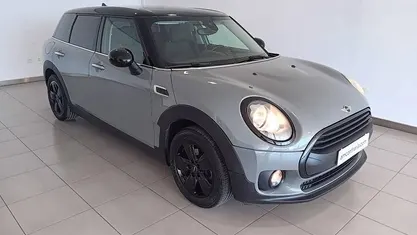 Usado Mini Clubman 116 HP (85 kW) 2016 Cinzento Carrinha