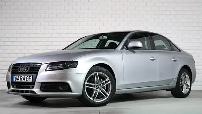 Cinzento Usado 2008 Audi A4 | € 8.990 (Bom preço)