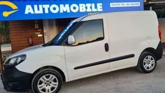 Branco Usado 2020 Fiat Doblò Monovolume | € 11.950 (Preço justo)