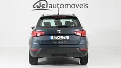 Cinza Usado 2019 Seat Arona Style SUV | € 14.200 (Preço justo)