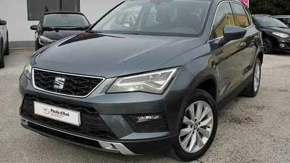 Cinza Usado 2018 Seat Ateca Style SUV | € 16.700 (Preço justo)