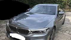 Cinzento Usado 2019 BMW 530 Sedan | € 25.500 (Preço justo)
