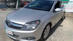 Cinza Usado 2008 Opel Astra GTC Citadino | € 6.350 (Bom preço)