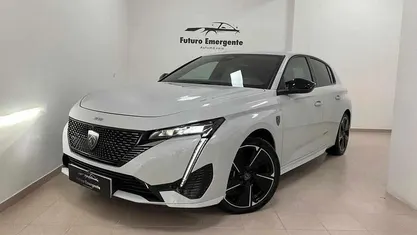 Usado Peugeot e-308 113 kW (154 HP) 2023 Citadino