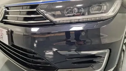 Preto (metalizado) Usado 2017 VW Passat GTE Carrinha | € 15.950 (Preço justo)