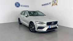 Cinza Usado 2021 Volvo V60 Momentum Carrinha | € 31.900 (Preço justo)