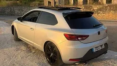 Cinzento Usado 2015 Seat Leon FR | € 17.450 (Preço justo)