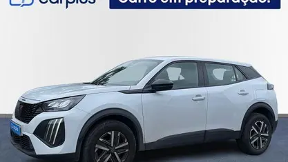 Usado Peugeot 2008 Active 100 HP (73 kW) 2023 SUV