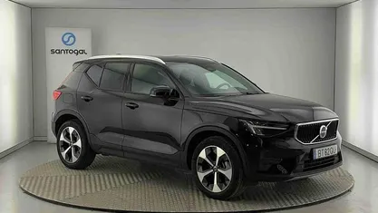 Usado Volvo XC40 Core 163 HP (119 kW) 2025 SUV