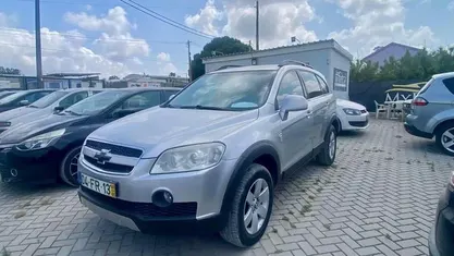 Cinza Usado 2008 Chevrolet Captiva LT SUV | € 7.900 (Preço justo)