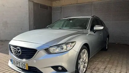 Cinzento Usado 2015 Mazda 6 Evolve Carrinha | € 13.750 (Preço justo)