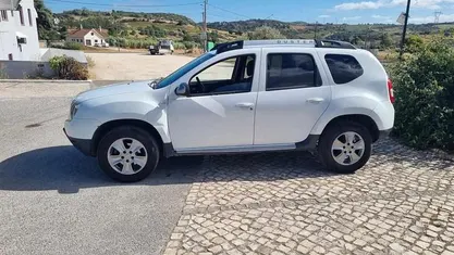 Branco Usado 2016 Dacia Duster Prestige SUV | € 9.699 (Bom preço)