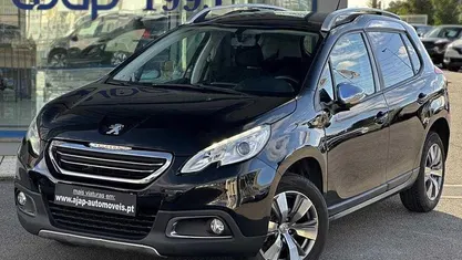 Preto Usado 2015 Peugeot 2008 Style SUV | € 11.870 (Preço justo)