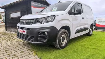 Usado Peugeot Partner 102 HP (75 kW) 2022 Monovolume
