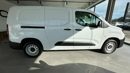 Usado Citroën Berlingo 100 HP (73 kW) 2025 Monovolume